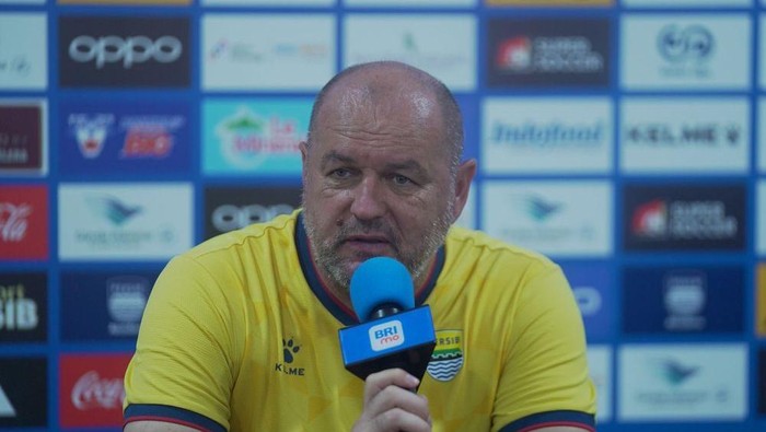 Borneo Vs Persib: Konflik Jadwal ACL 2 yang Menyulut Protes Bojan Hodak!