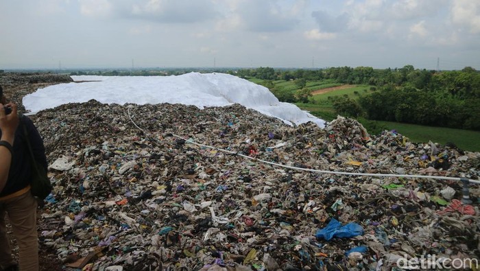 “Pemkot Serang Tambah 5 Hektare TPAS Cilowong, Langkah Besar Atasi Limbah?”