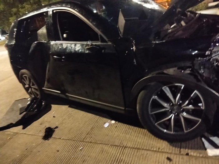 Mobil Tertemper KA di Jakut, Sempat Tabrak Lari di Jakbar, Ada Korban Jiwa