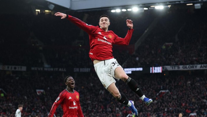 Benjamin Sesko Pantas Dapat Standing Applause di Old Trafford – Update 1