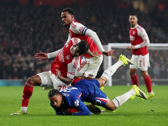 Sengit! Arsenal Vs Chelsea Imbang di Babak Pertama, Pertandingan Menjanjikan di Emirates Stadium