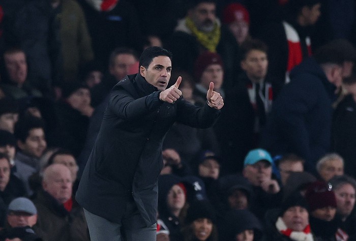 Arteta Dihukum Kartu Kuning…. Gara-gara Ketawa, Apakah Ini Cedera Mental?
