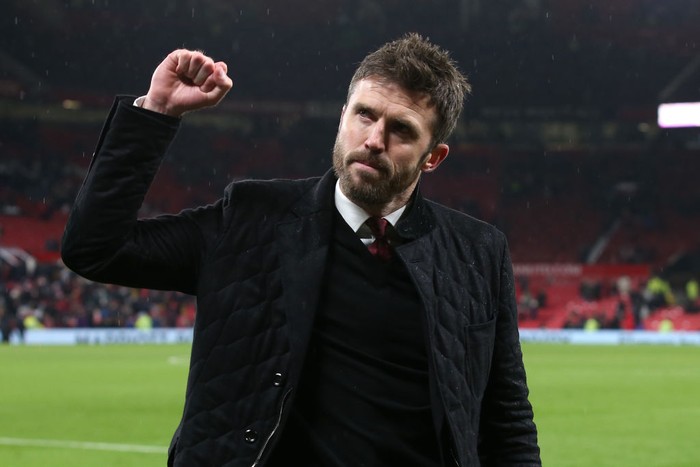 “MU Nggak Janji Pertahankan Michael Carrick: Guncangan Besar bagi Fans Setan Merah”