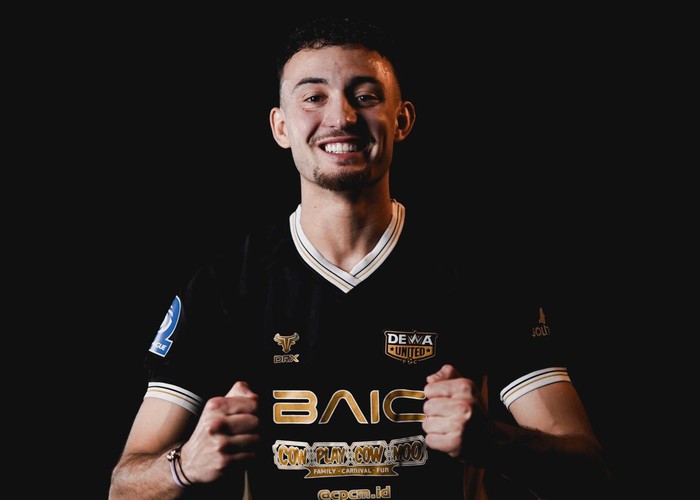 **Petualangan Ivar Jenner: Dari Belanda ke Banten, Menambah Kekuatan Dewa United**