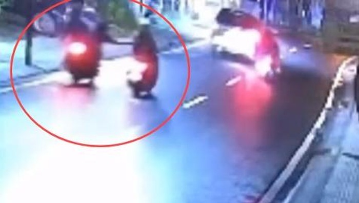 Hindari Jambret, Pemotor Wanita di Bali Tewas Usai Tabrak Tiang Listrik – Update 1